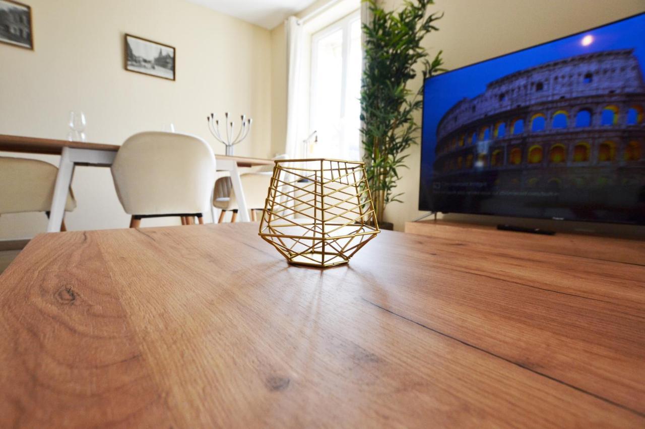 Capstay Cosy Centre 2 Chambres Babyfoot & Netflix Raismes Eksteriør billede